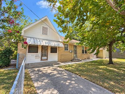 Property at 113 W Lobit St, Baytown, TX