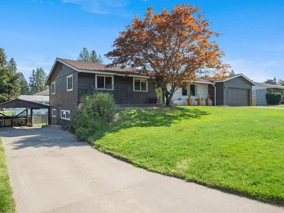 415 W Shasta Way
