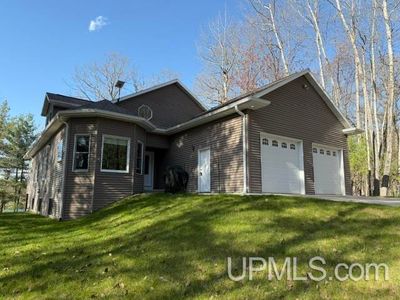 Property at W10038 Merriman Lake Dr, Dunbar, WI