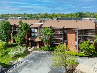 572 Coeur De Royale Dr APT 107