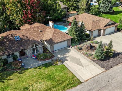 4230 S Evergreen Rd
