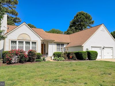 21737 Pinehurst Ct