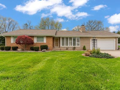 136 Country Club Dr
