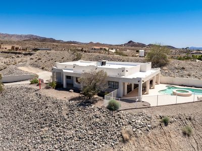 3770 Fortune Dr