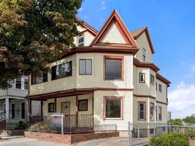 273 Medford St