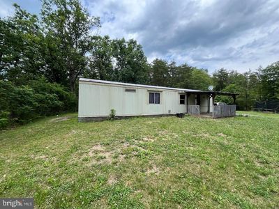 179 Angle Dr