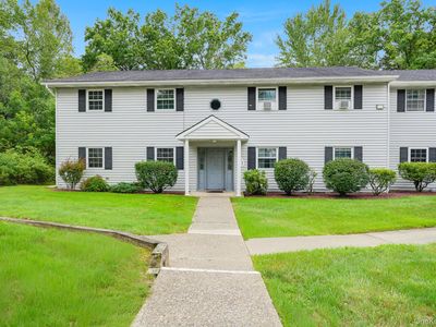 11 Field Court #C