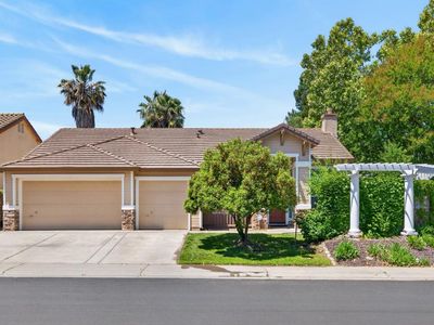 8406 Alameda Park Dr