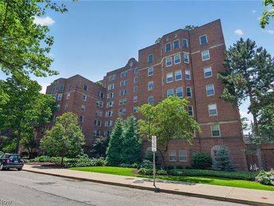 13600 Shaker Blvd APT 505