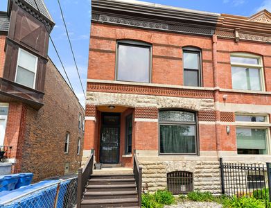 1132 E 44th St