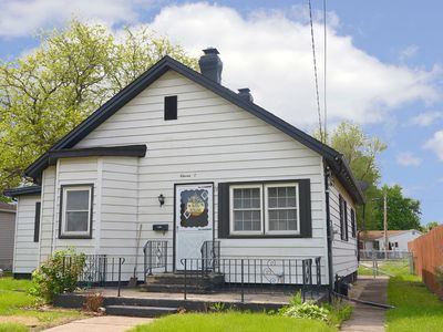 1105 W Lafayette St