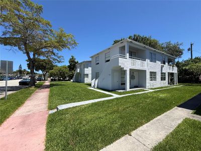 1794 Normandy Dr