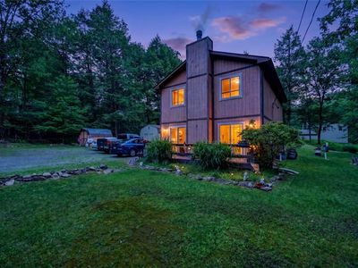 855 Towamensing Trl