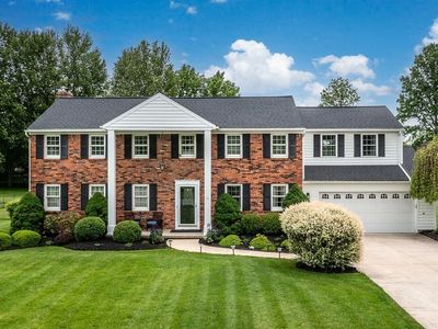 8085 Roseville Ln