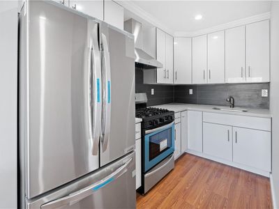 3031 Brighton 5th St #2C