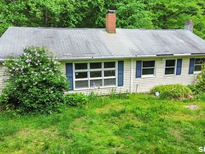 11 Brook Trail