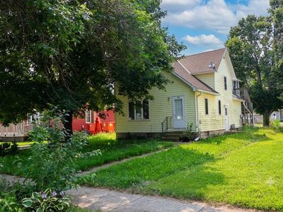 117 4th St S