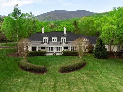1310 Monocan Dr