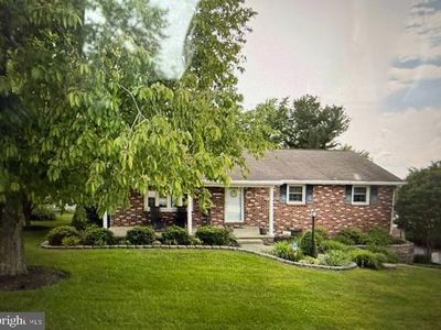 150 Maylyn Ave