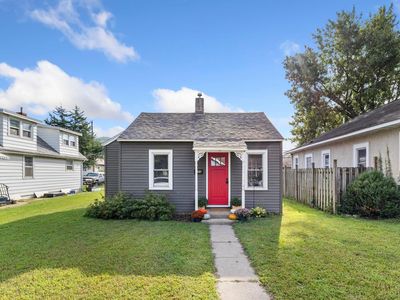 736 23rd STREET N N