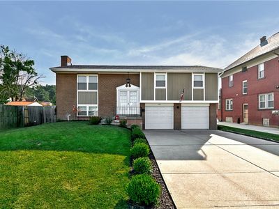 403 Mount Royal Blvd