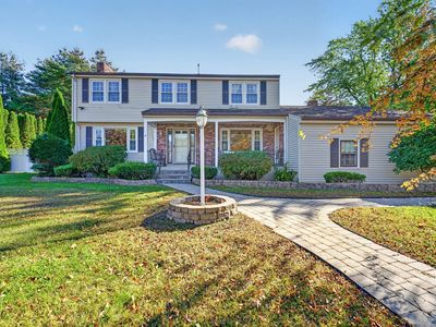 4 Old Homestead Rd