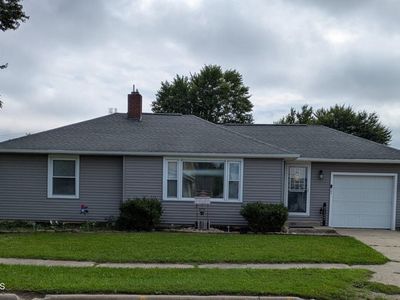 208 N Michigan St