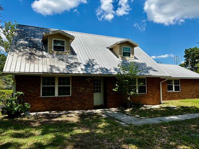 9122 NW 176th Ter