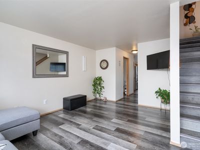 811 S Laventure Rd UNIT C