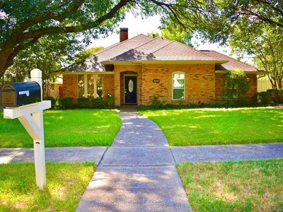 2214 Shannon Ln