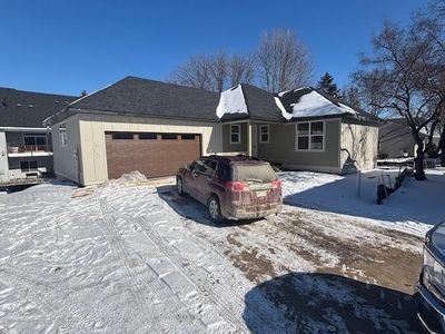10294 Lee Dr