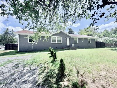 2057 Lake Rd