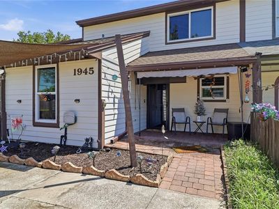 1945 OAK WATER DRIVE