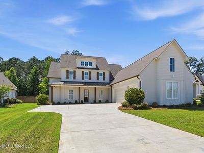 409 W Oak Cir