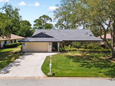 1345 SW Cedar Cove E