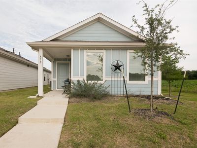 475 Whistlestop Way