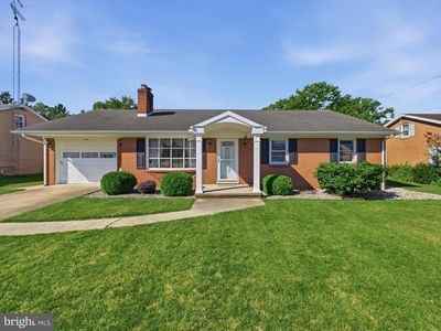 544 Mentzer Ave