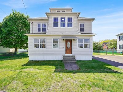 157 Sunnymeade Ave