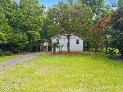 425 Colonial Landing Road SE