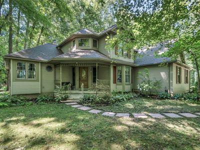 9716 N Avon Belden Rd