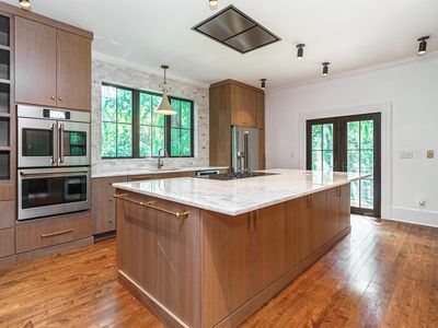 2865 Leitnaker Rd NE