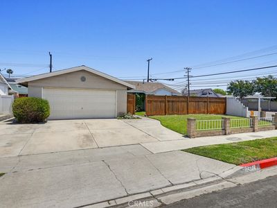 12472 Topaz St