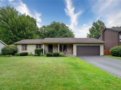 72 Burlwood Dr