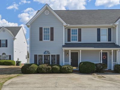 302 Center Heights Ct