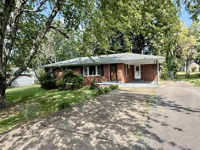 102 Patterson St