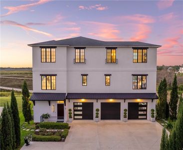 21 Atlantic Point Dr