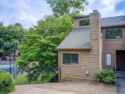 Property at 1301 Parkaire Xing, Marietta, GA