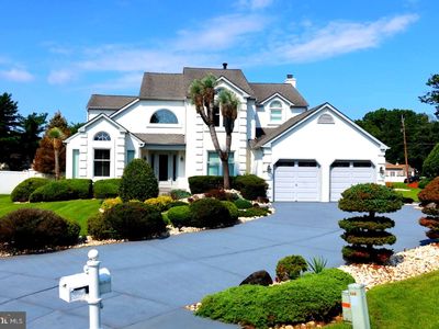 2100 Derby Dr