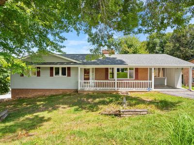 301 Fincastle Dr