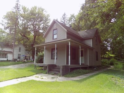 166 N West St